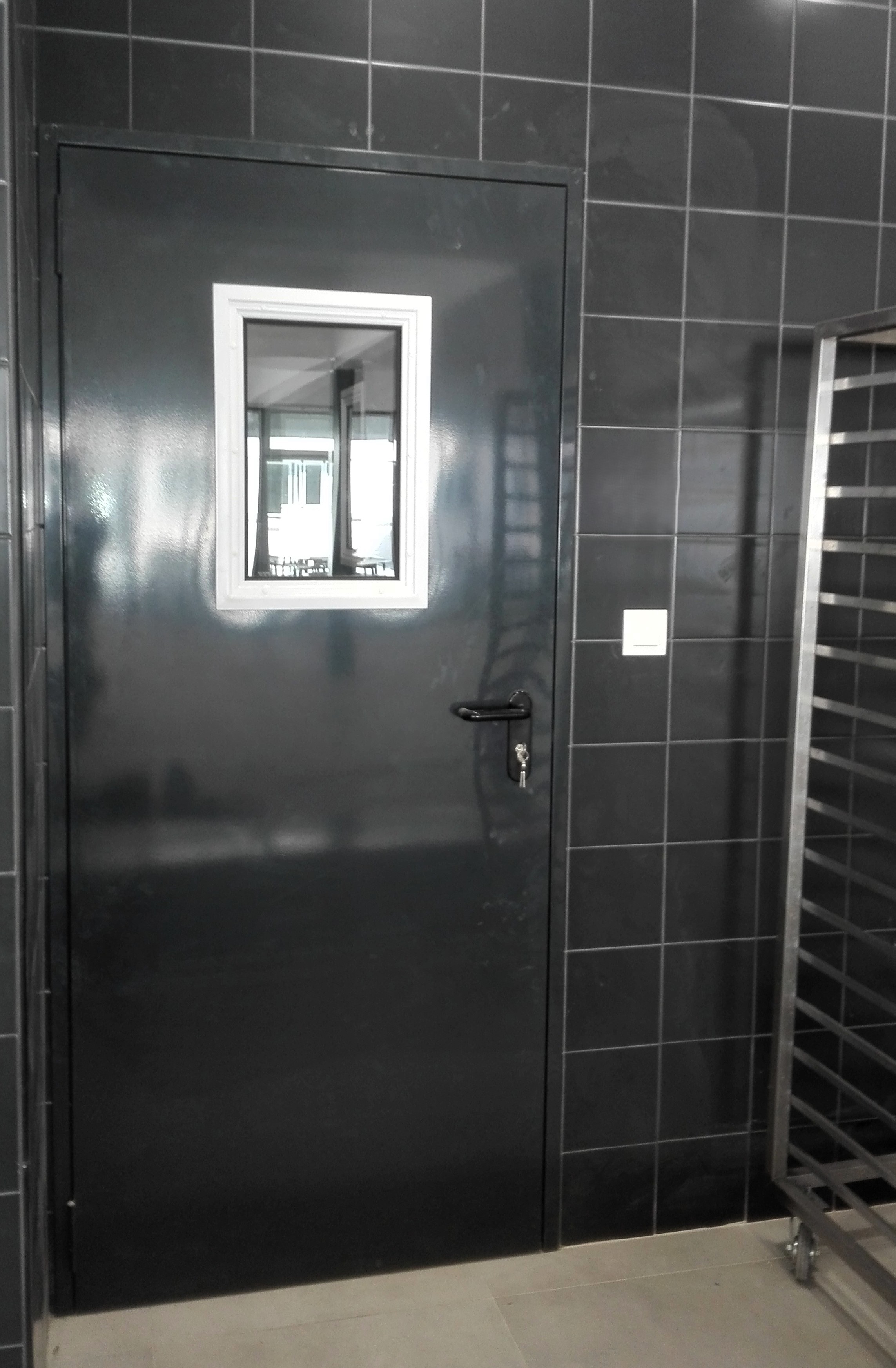 porta técnica multiusos 2
